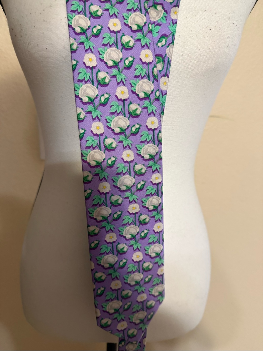 Bird Dog Bay Men's Purple Floral Silk Necktie White Flowers Green Leaves USA